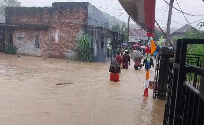 Banjir dan Longsor Sukabumi: Evakuasi, Dampak, dan Langkah Penanganan 